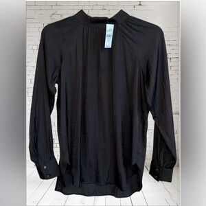 NWT LOFT Clip Mock Neck Long Sleeve Blouse in Black Size XXS Petite